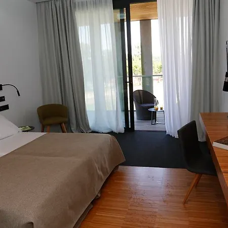 Pousada Ribadumia Hotel 4*